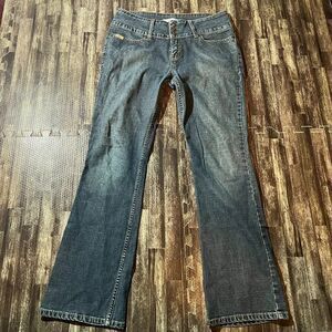 🤑Signature by Levi's Strauss Women's Stretch Straight Leg Jeans